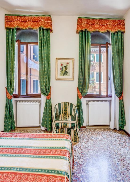 Ca' Derai Lejlighed Venedig Værelse billede